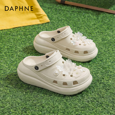达芙妮厚底增高女款洞洞鞋