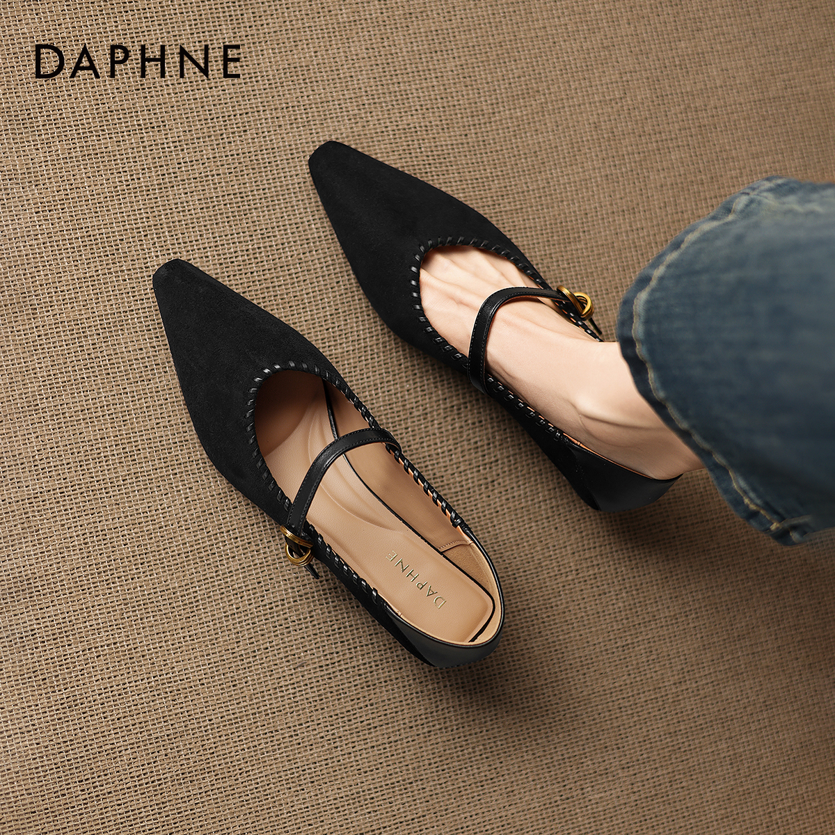 达芙妮尖头单鞋女黑色高跟玛丽珍