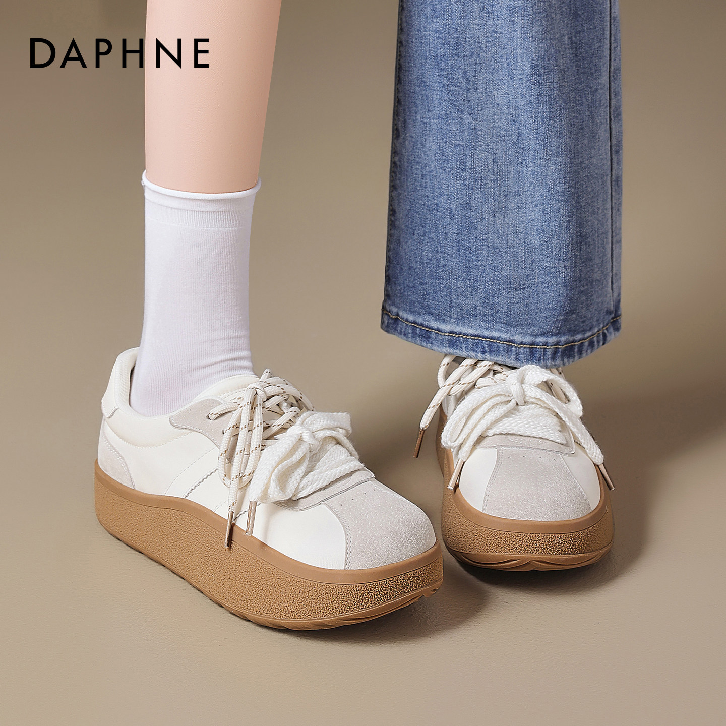 达芙妮厚底德训鞋女2026新款春季小个子增高运动休闲板鞋松糕鞋子