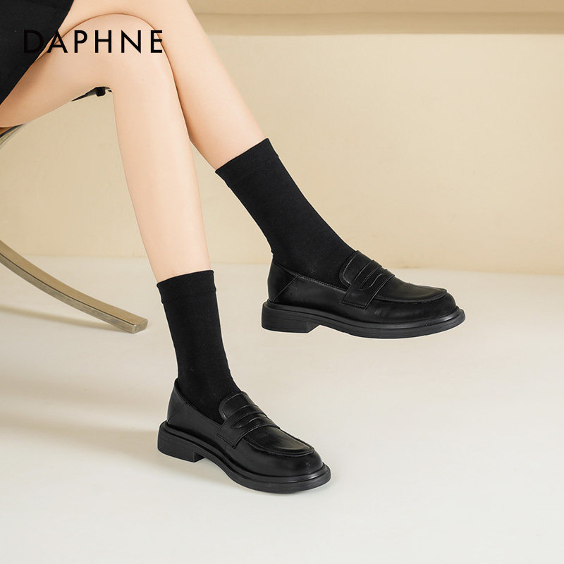 达芙妮黑色乐福鞋女2026春季新款英伦风小皮鞋一脚蹬通勤单鞋子女