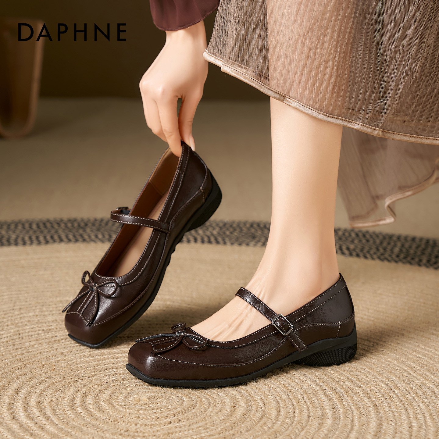 达芙妮复古芭蕾风玛丽珍鞋女2026春季新款方头蝴蝶结高级绝美单鞋,女鞋,玛丽珍鞋,淘宝优惠券,粉丝福利购,淘宝优惠卷