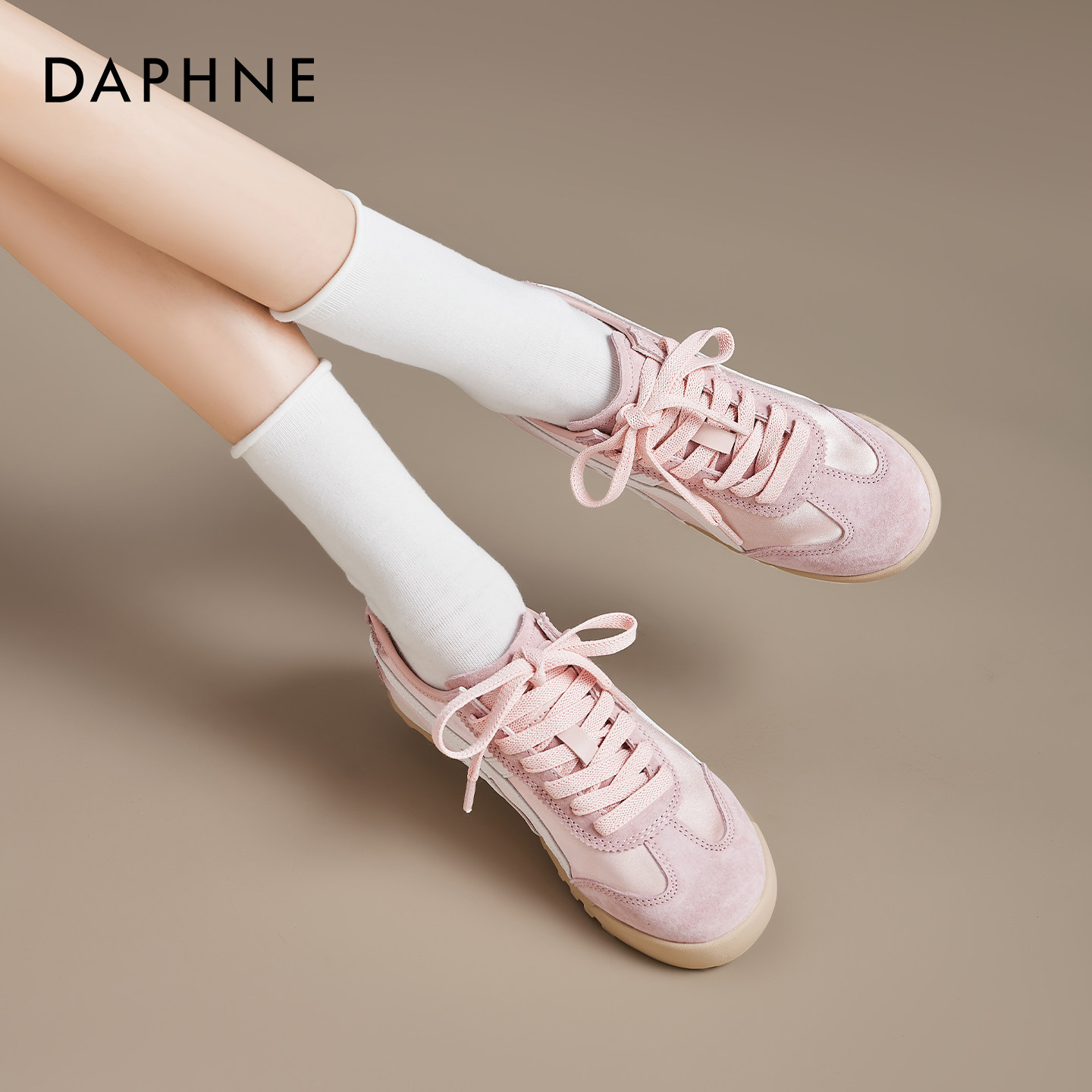 达芙妮芭蕾德训鞋女2026春季新款软底小白鞋阿休闲甘平底粉色鞋子,女鞋,德训鞋,淘宝优惠券,粉丝福利购,淘宝优惠卷