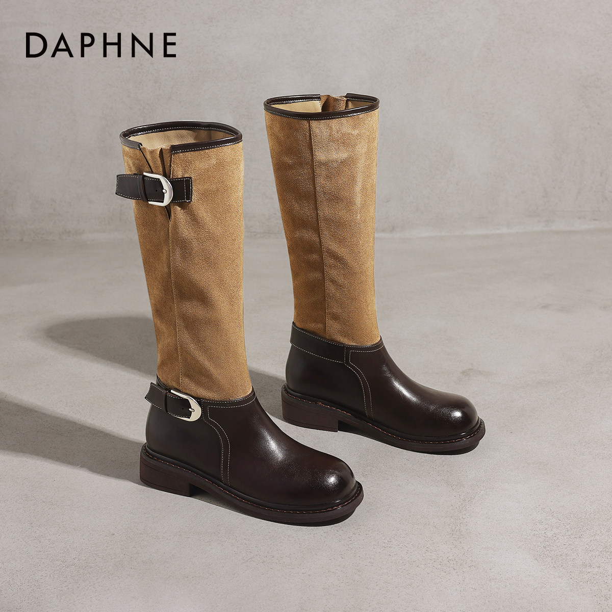 达芙妮厚底长筒靴女2025新款秋冬复古骑士靴加绒瘦瘦靴高筒马丁靴,女鞋,时装靴,淘宝优惠券,粉丝福利购,淘宝优惠卷