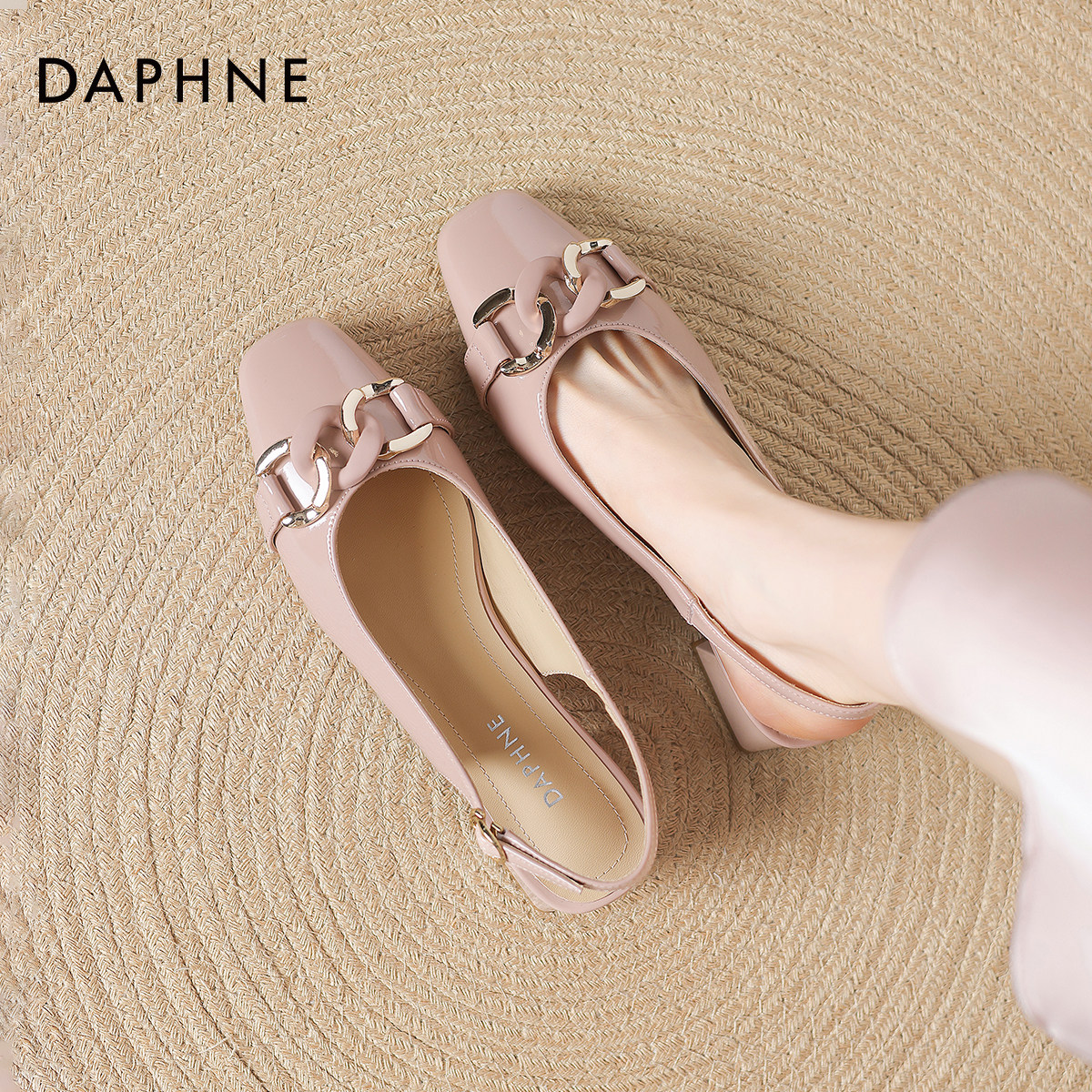 达芙妮包头凉鞋女2026新款夏季粗中跟法式后空玛丽珍一字浅口单鞋