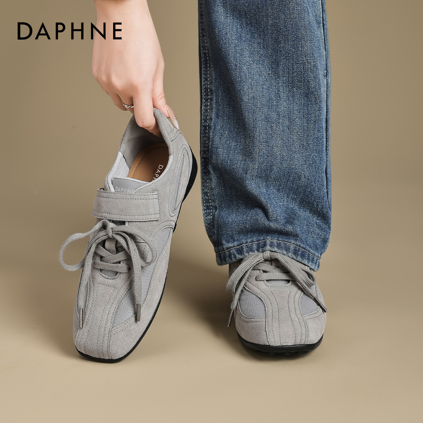 达芙妮灰色芭蕾德训鞋女2026春季新款阿闲鞋甘鞋平底魔术贴运动鞋,女鞋,德训鞋,淘宝优惠券,粉丝福利购,淘宝优惠卷