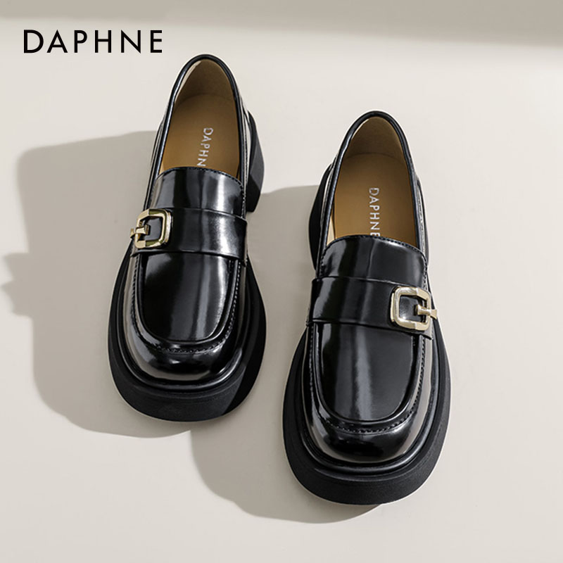 达芙妮厚底乐福鞋2025新款