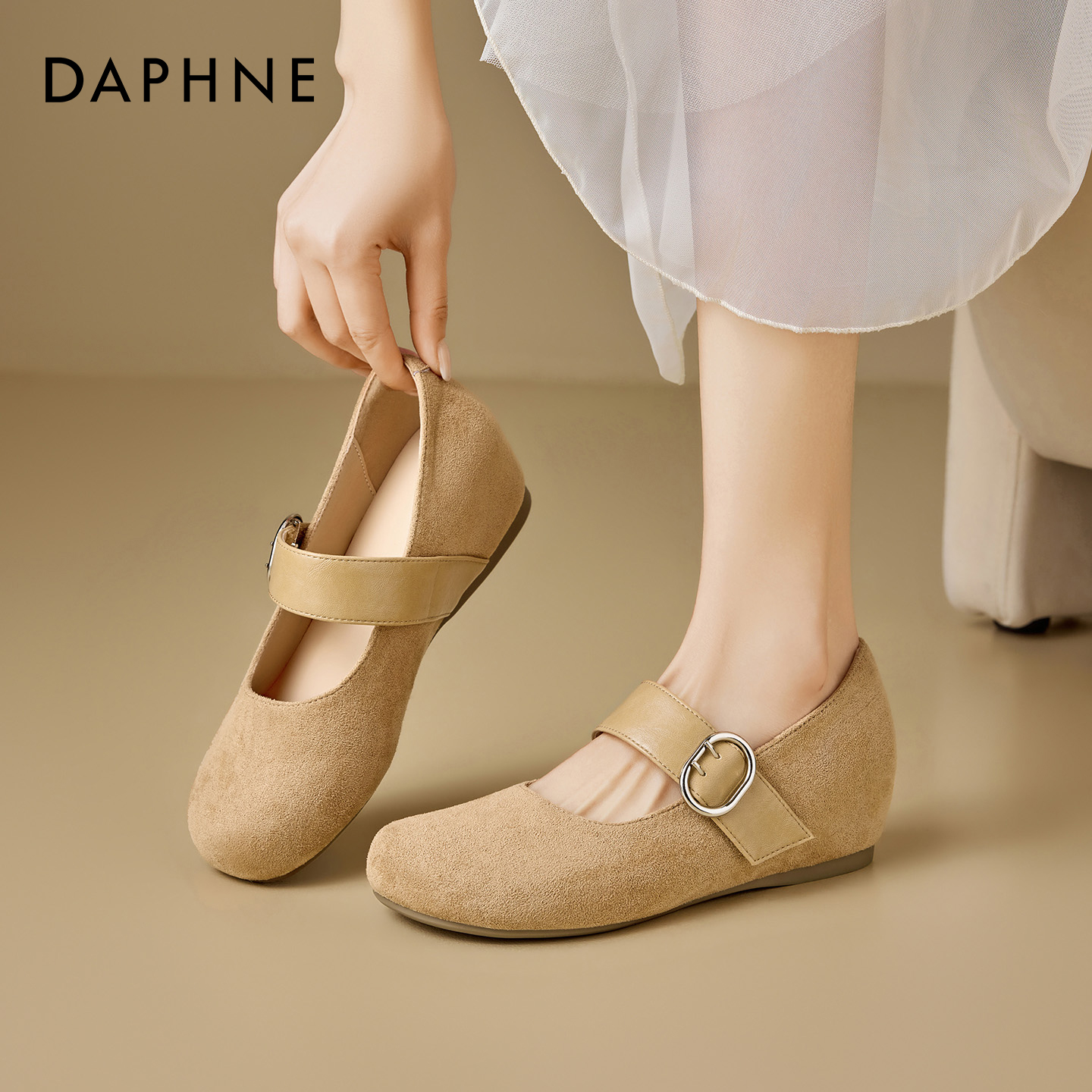 达芙妮法式玛丽珍勃肯鞋2025新款