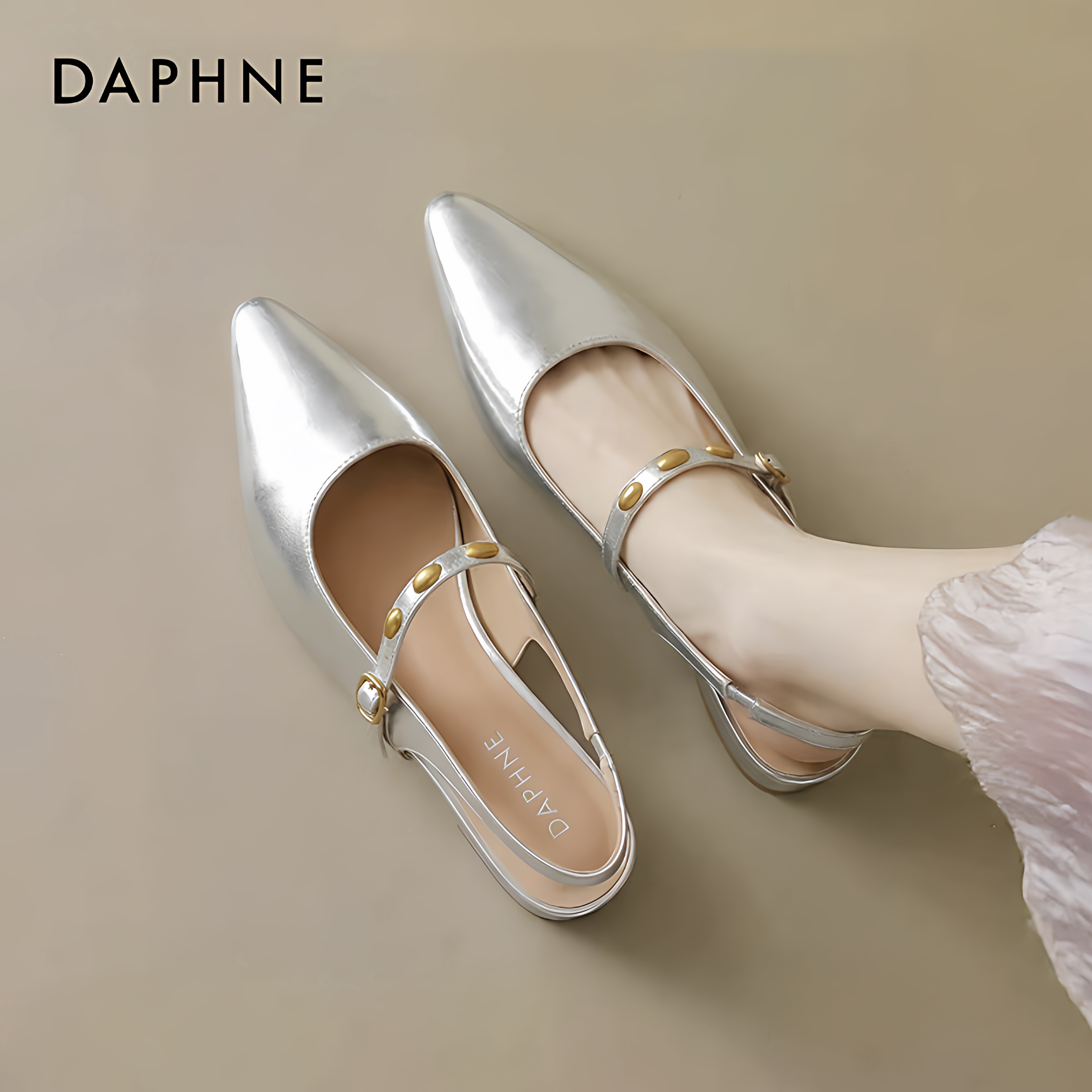 达芙妮法式包头凉鞋女2026新款夏季尖头单鞋配裙子玛丽珍高跟鞋子