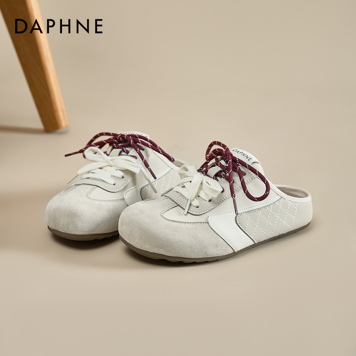 达芙妮休闲百搭包头运动半拖鞋女