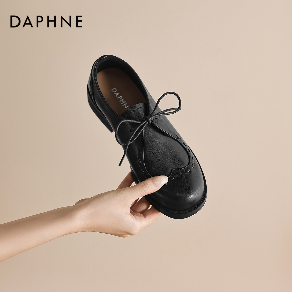 达芙妮黑色乐福鞋女款2026春季英伦风小皮鞋布洛克通勤单鞋豆豆鞋