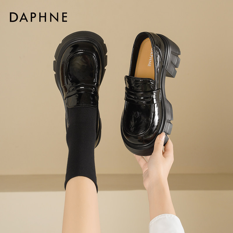 达芙妮厚底乐福鞋女2026春新款女鞋黑色漆皮小皮鞋女一脚蹬单鞋子,女鞋,乐福鞋（豆豆鞋）,淘宝优惠券,粉丝福利购,淘宝优惠卷
