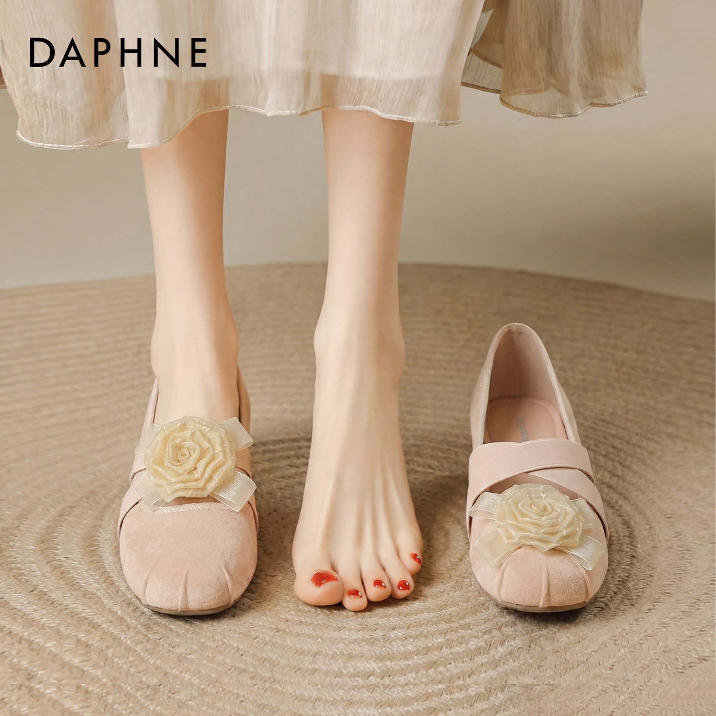 达芙妮山茶花法式玛丽珍鞋女2026新款春季巨好看绝美单鞋高跟芭蕾