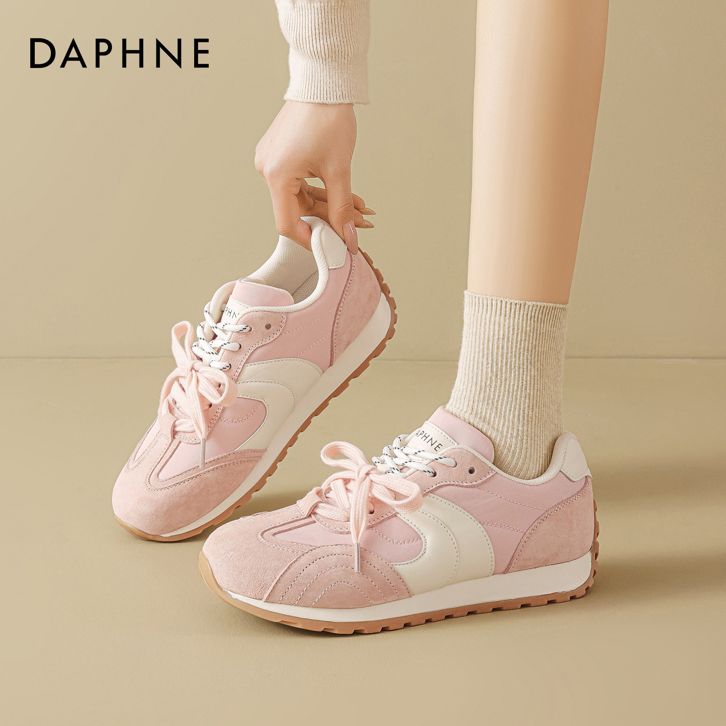 【达芙妮】粉色德训鞋百搭小白鞋