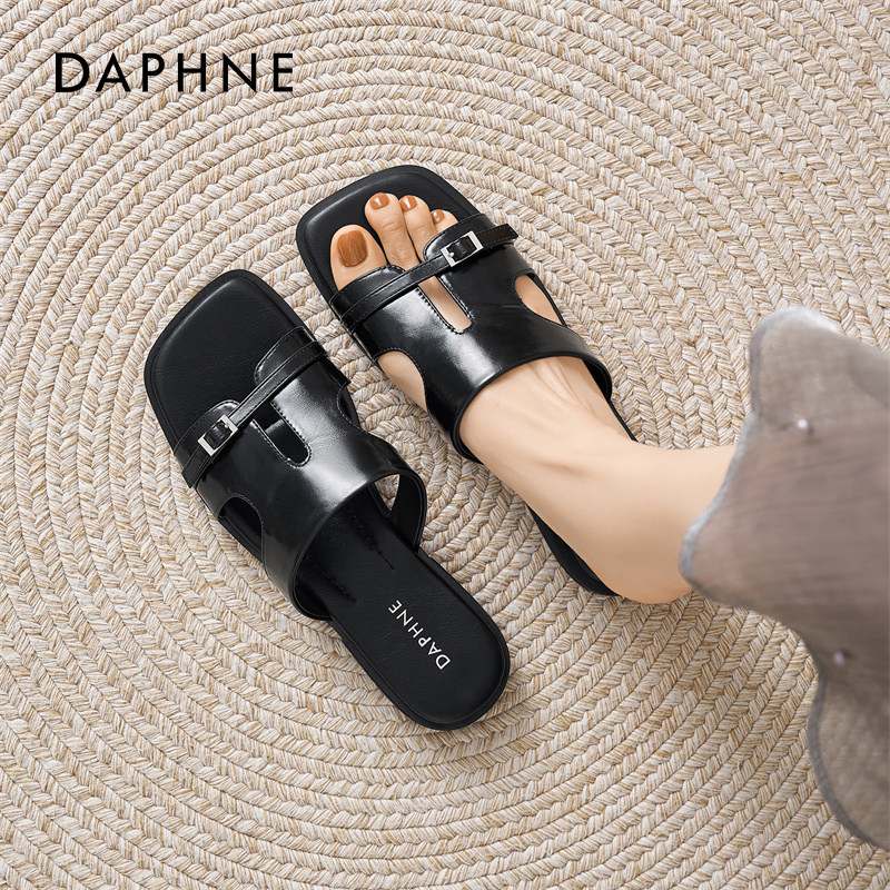 达芙妮平底凉拖鞋女2026新款春季配裙子不累脚海边一字拖沙滩凉拖,女鞋,一字拖,淘宝优惠券,粉丝福利购,淘宝优惠卷