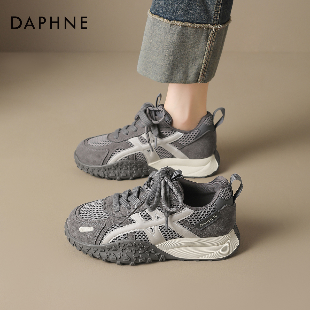 达芙妮厚底增高德训鞋休闲跑鞋女