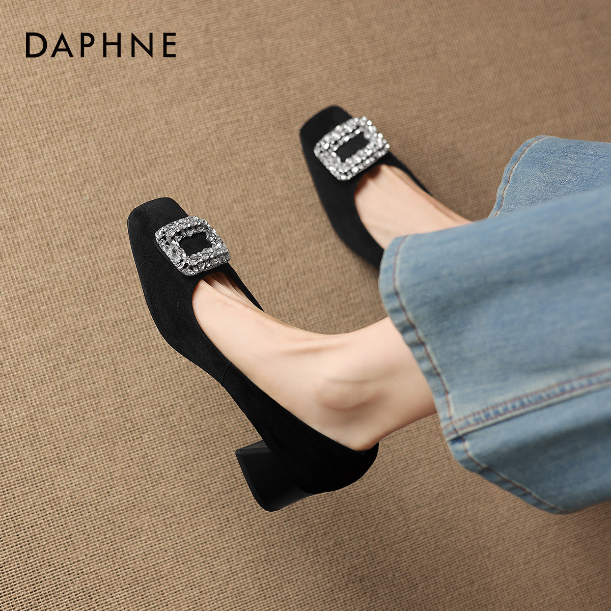 达芙妮法式方头气质绒面高跟单鞋