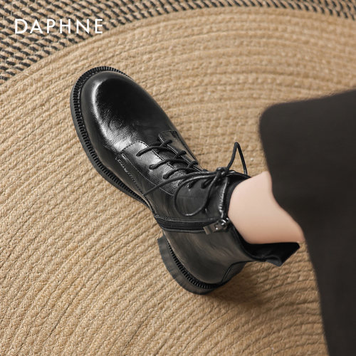 达芙妮马丁靴女英伦风短靴平底