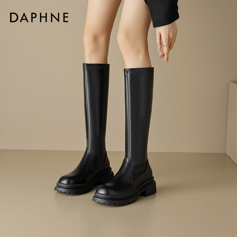 达芙妮不过膝长筒靴子女2025新款秋季厚底黑色显瘦瘦靴高筒骑士靴