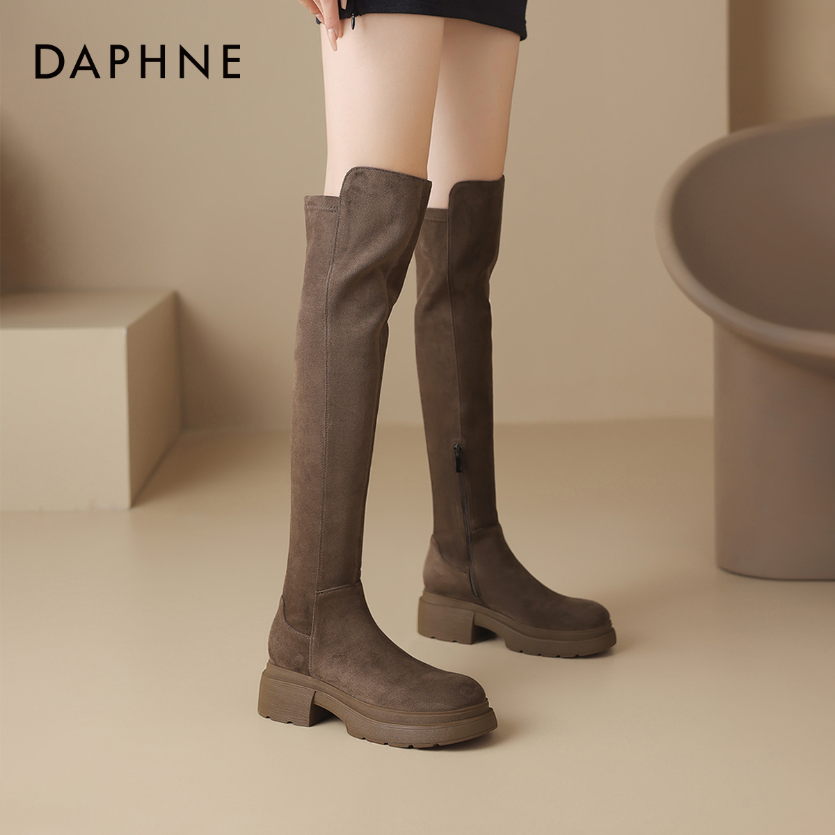 达芙妮过膝长筒靴女秋冬棕色高跟