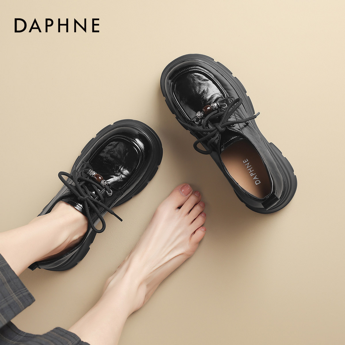 达芙妮厚底乐福鞋女2026春季新款粗跟高跟小皮鞋jk鞋松糕增高单