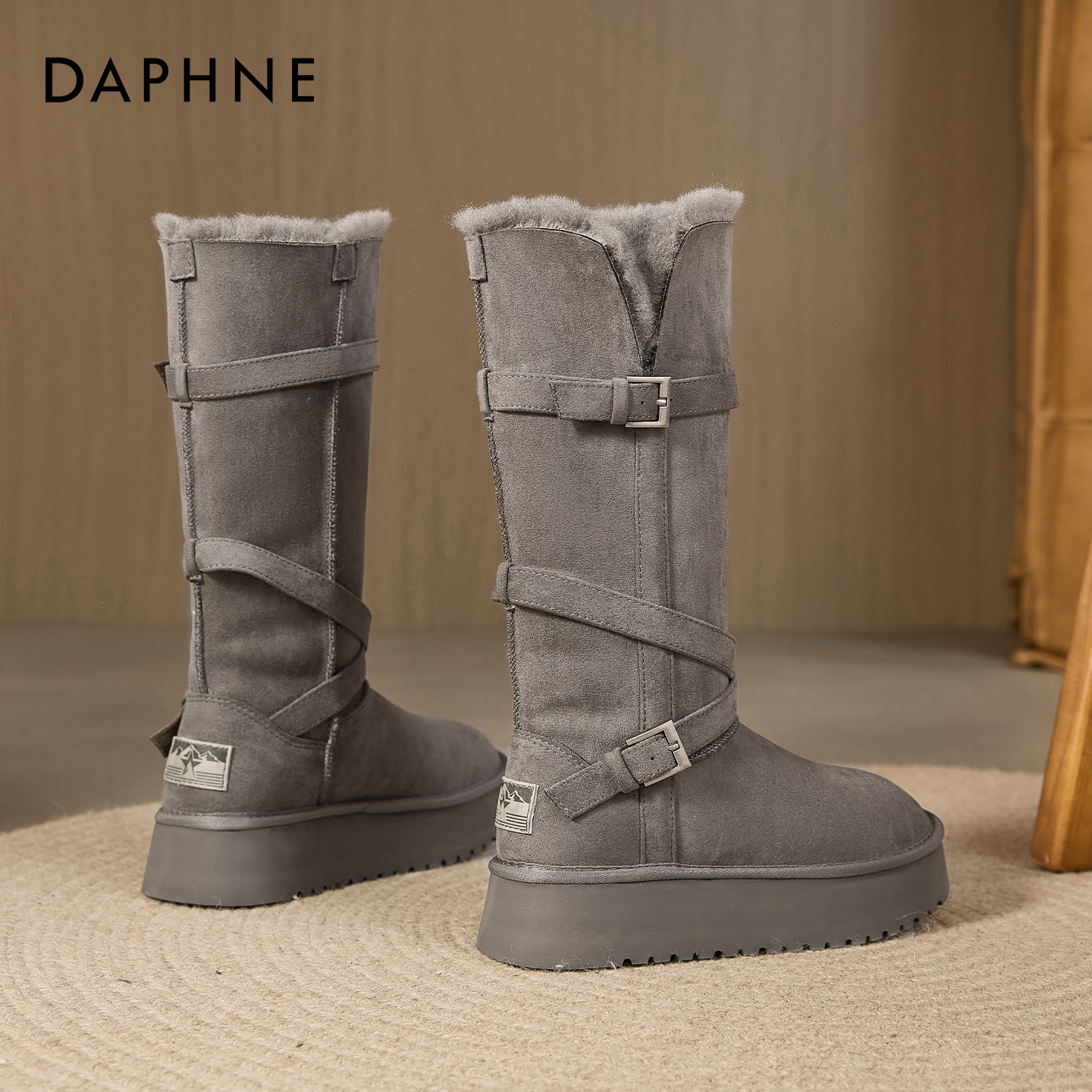 达芙妮厚底雪地靴防滑加绒棉鞋
