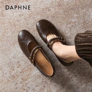 达芙妮棕色玛丽珍鞋女2026春季新款内增高复古气质单鞋通勤小皮鞋