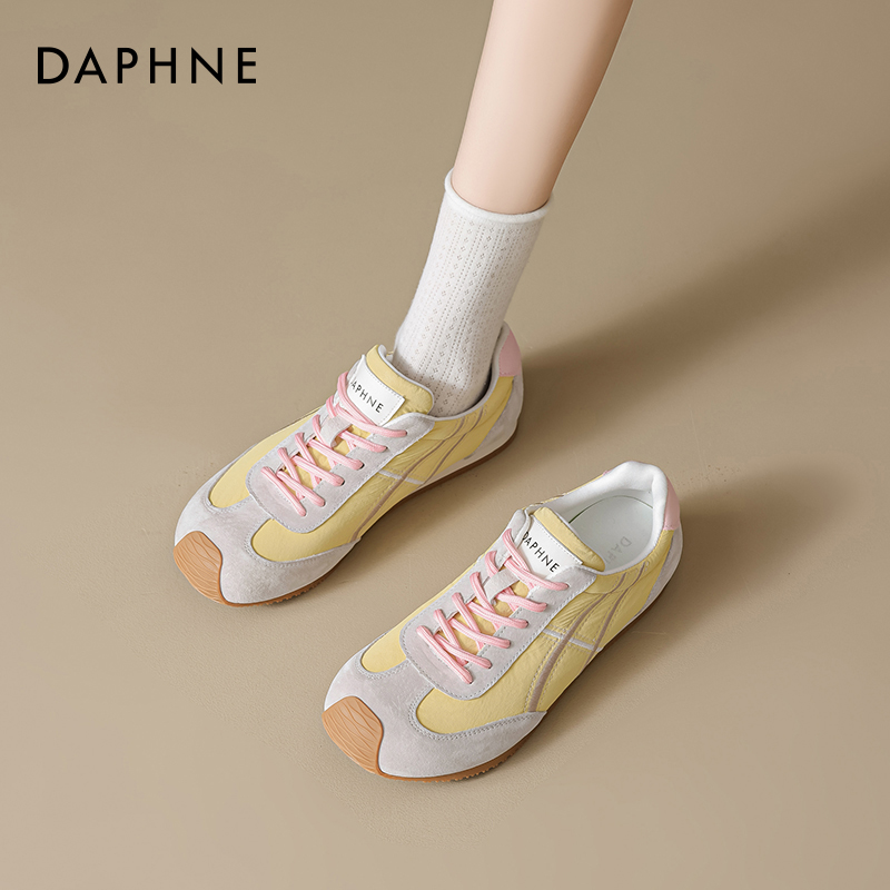 达芙妮黄色德训鞋女款2025新款春夏粉色阿鞋甘软底跑步休闲运动鞋