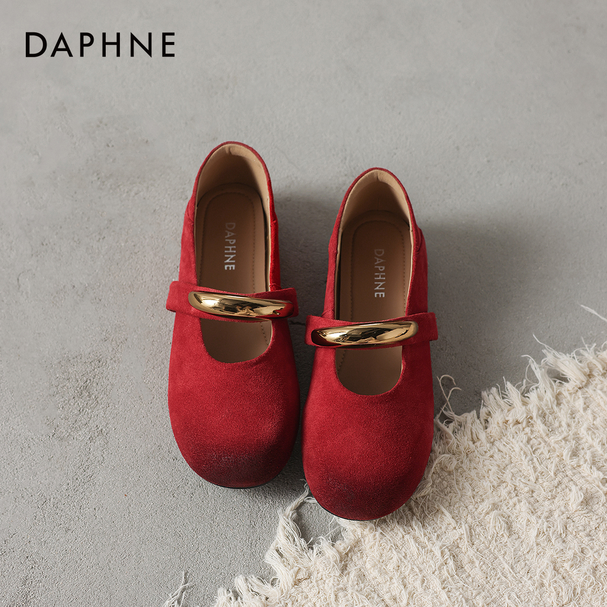 达芙妮平底浅口红色单鞋玛丽珍鞋