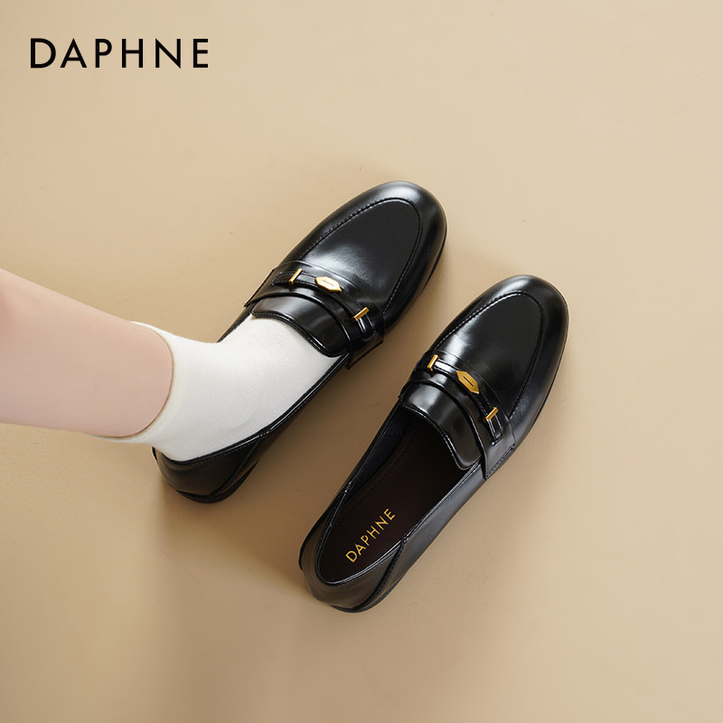 达芙妮黑色乐福鞋女2026新款春季通勤一脚蹬平底鞋英伦风小皮鞋女