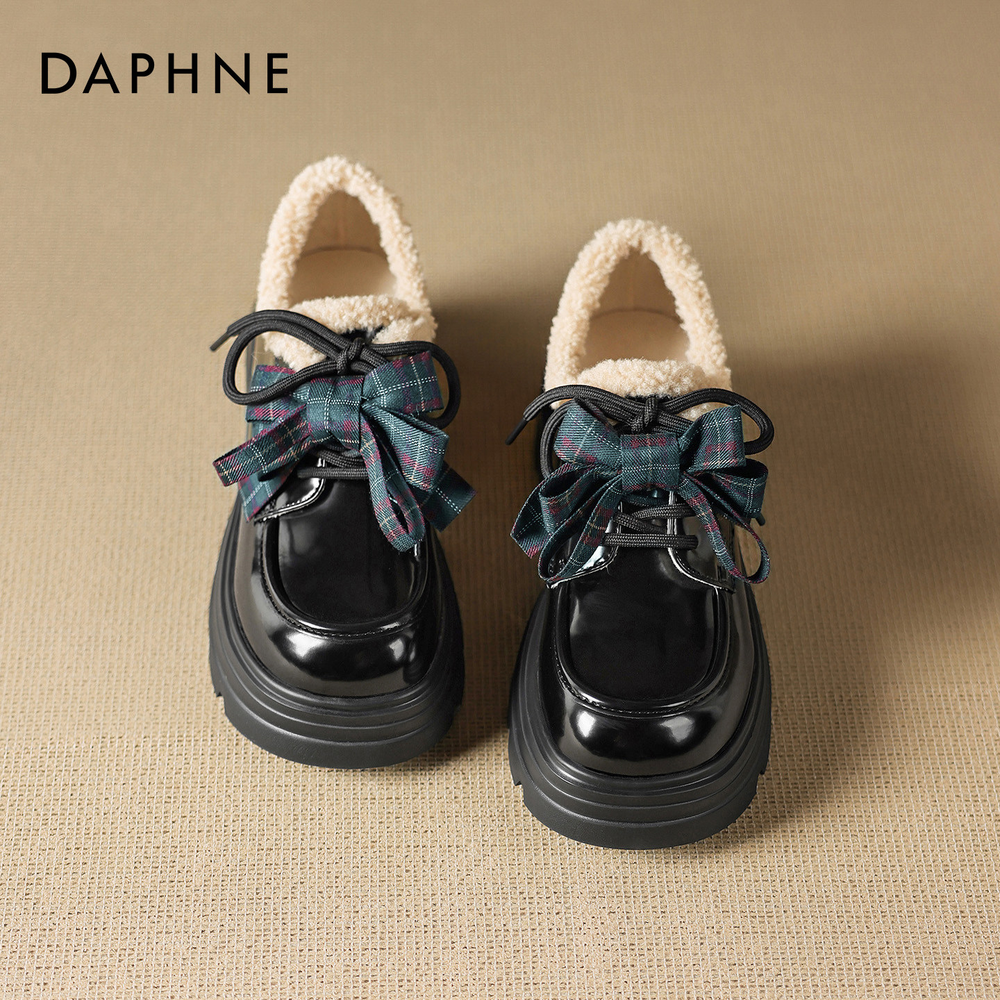 达芙妮加绒乐福鞋女2025冬季新款厚底保暖棉鞋小皮鞋百搭通勤单鞋,女鞋,时尚雪地靴,淘宝优惠券,粉丝福利购,淘宝优惠卷