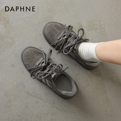 配色柔和不挑风格，秋冬松弛氛围