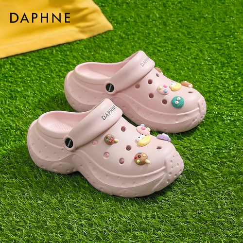 达芙妮厚底增高洞洞鞋外穿沙滩鞋