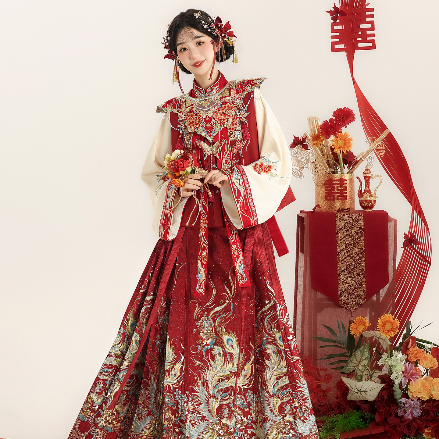 【金凤】新款红色马面裙套装婚服