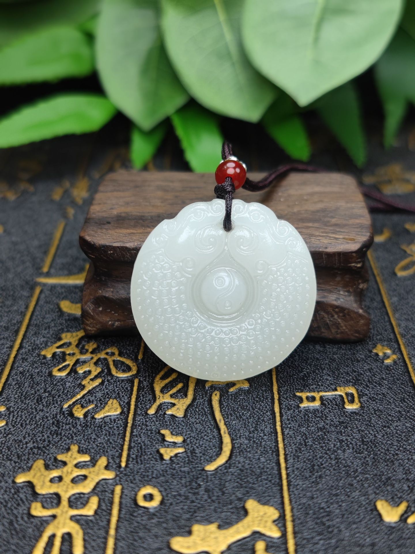 产地货源阿富汗玉青白玉白玉圆形吊坠怀古龙玉器挂件工艺品
