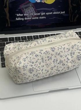 Small Fresh Floral Pen Bag Large Capacity Pencil Case Multif