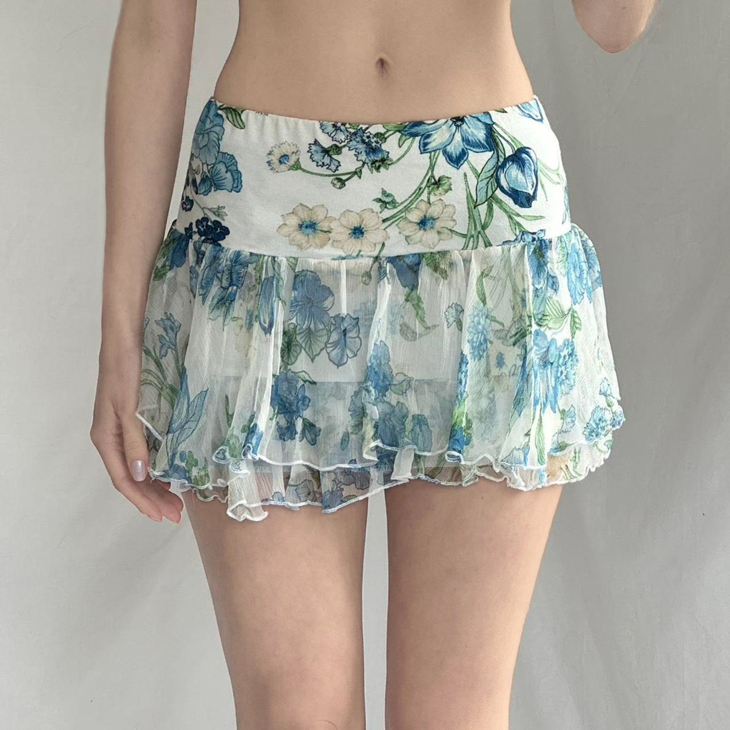 AOMR法式浪漫花卉荷叶边网纱半身裙女mini度假风低腰修身蛋糕短裙