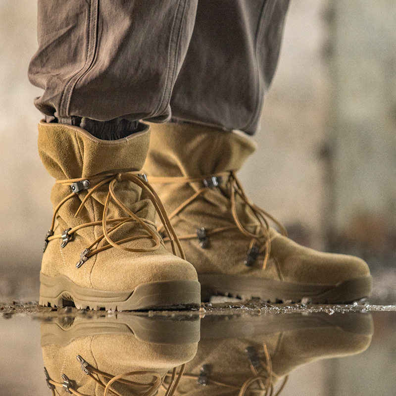 马登工装靴男鞋秋季新款复古美式休闲高帮沙漠靴子棕色户外登山靴