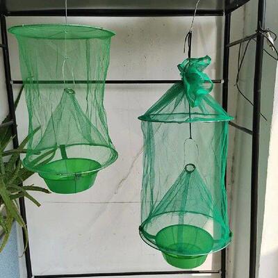 Hanging Fly Trap Cage Reusable Folding Flies Catcher Cage