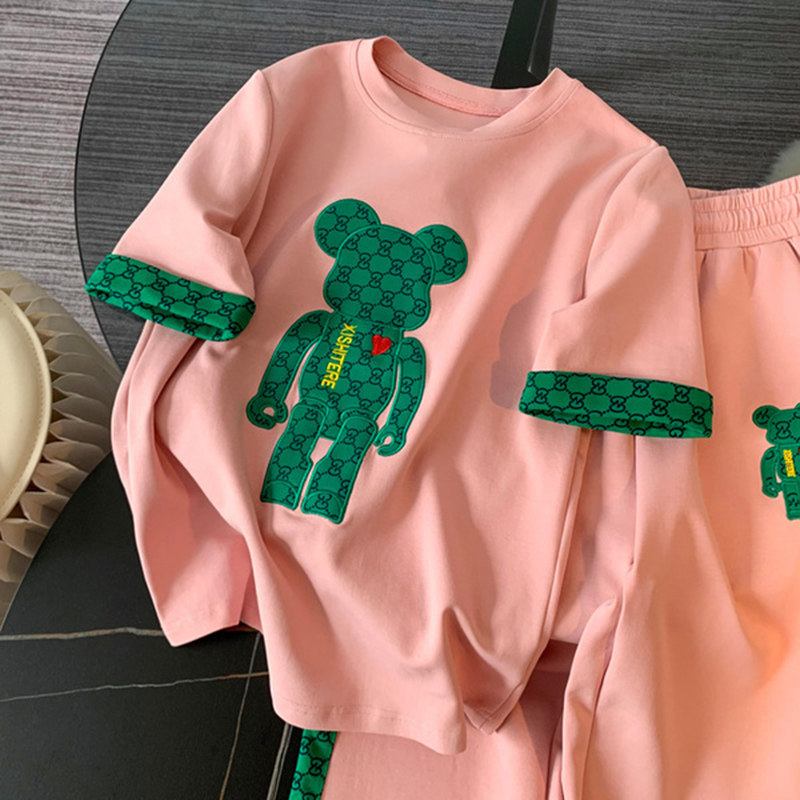 XIAOXIANGFENG 곰 캐주얼 정장 여성 2024 여름 새로운 패션 연령 감소 기질 넓은 다리 바지 스포츠 투피스 세트