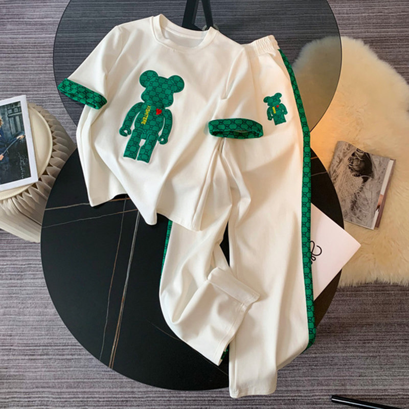 XIAOXIANGFENG 곰 캐주얼 정장 여성 2024 여름 새로운 패션 연령 감소 기질 넓은 다리 바지 스포츠 투피스 세트