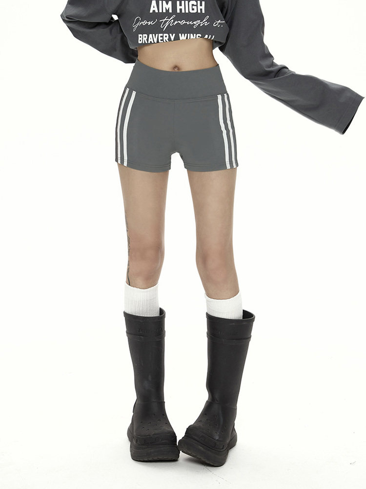 Wild Zero Sports Style Striped Tight Shorts for Women, New Autumn Model, Slimming, Color-Blocking, Versatile Casual Pants