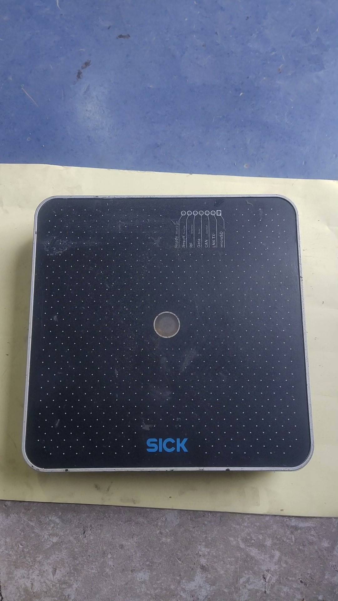 SICK西克读码器RFU630-13105 1057943，