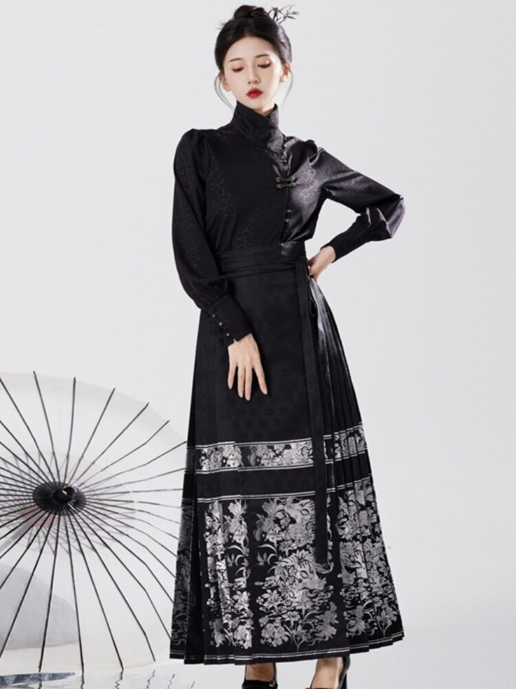 향상된 HANFU 당나라 정장 여성의 중국 스타일 젊은 스타일 가을 새로운 상위 여성의 향상된 말 얼굴 스커트 여성 정장