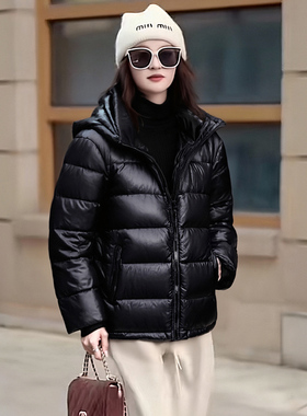 YPUT女装情侣款黑金休闲时尚羽绒服YHG011134G