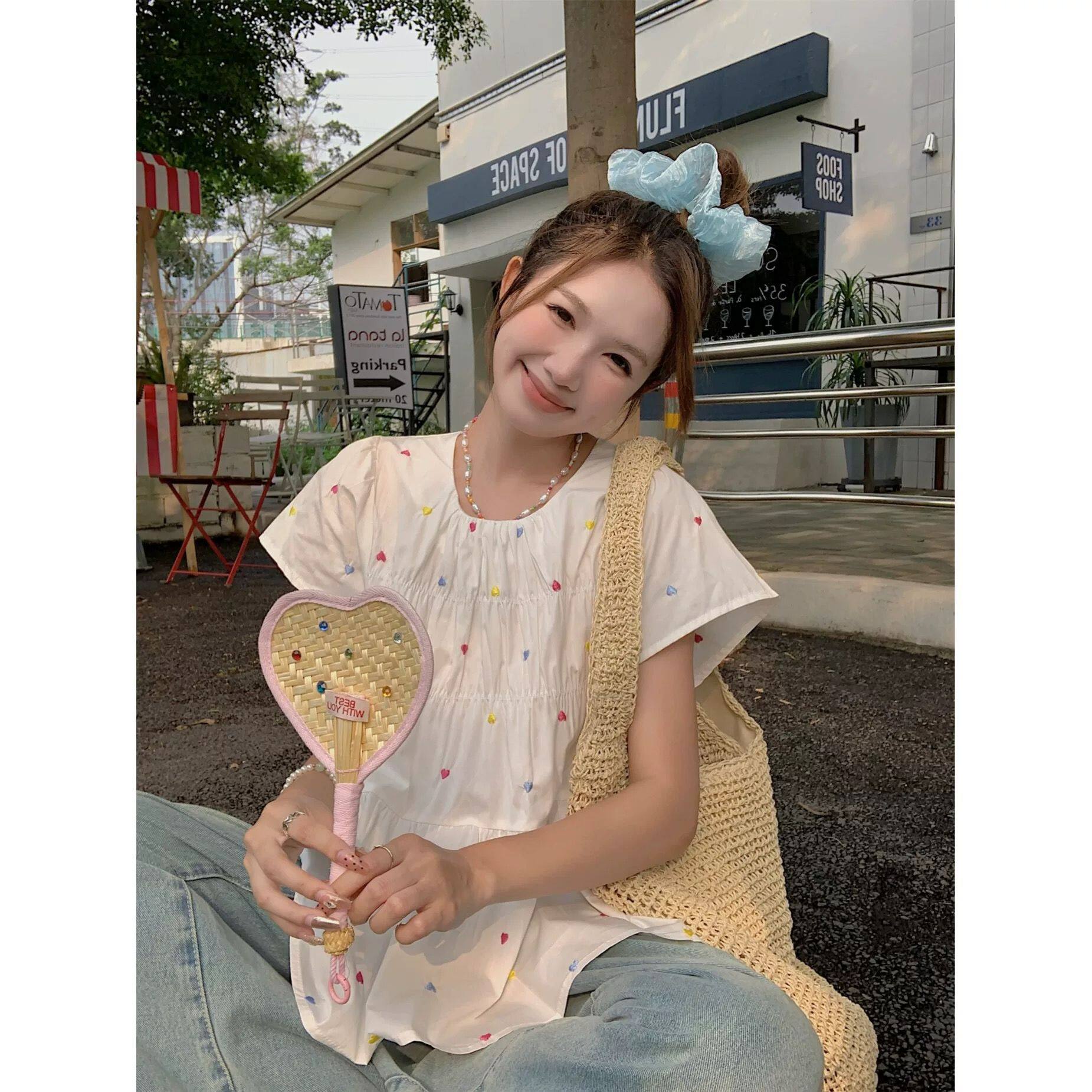 2025夏季新款爱心短袖上衣女韩版宽松甜美设计感衬衣小个子娃娃衫