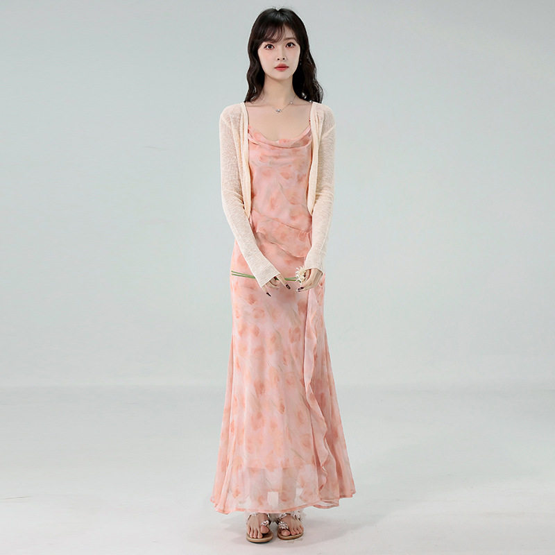 法式碎花吊带连衣裙女夏防晒针织开衫两件套气质显瘦收腰长裙套装