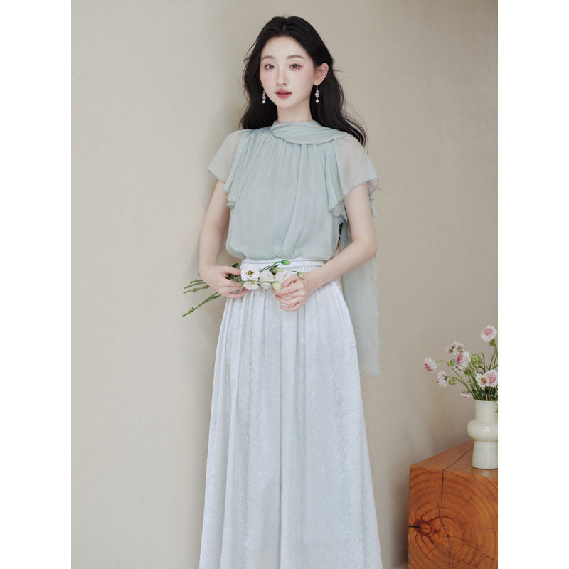 高知清冷感温柔风穿搭白月光连衣裙气质女神范假两件收腰长裙女夏