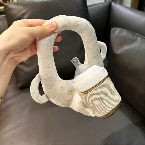 奶瓶固定支架的搭配组合喂奶神器