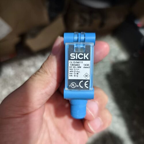 议价SICK西克GL10-N4111光电传感器，实物拍摄，全新无维修