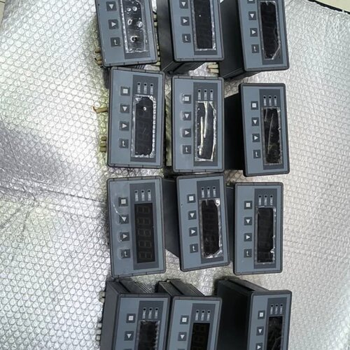议价BEDELL比锝称重仪表806E，输出0-10V，供电DC1维修